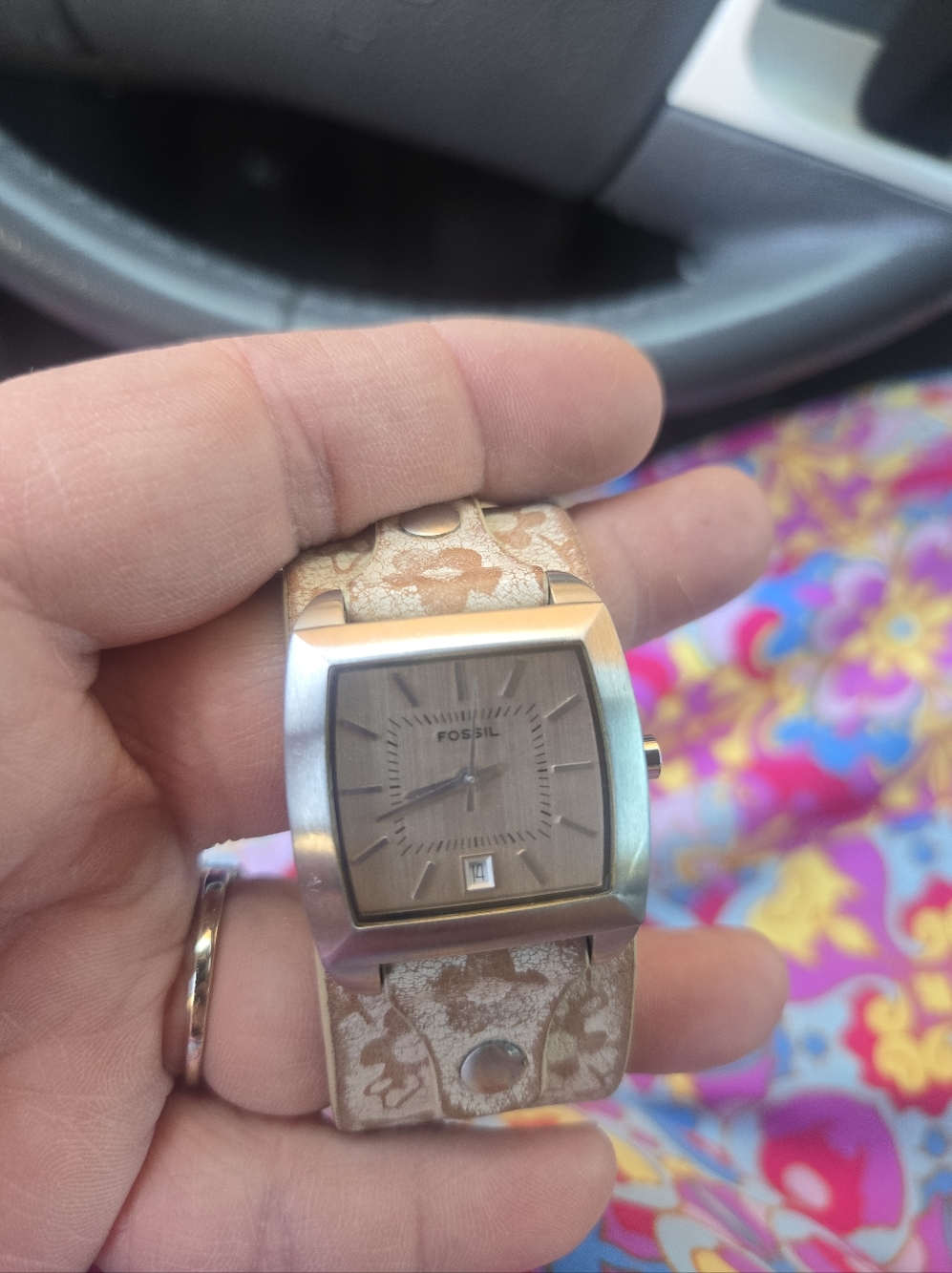 Fossil F2 Light Tan Floral Leather Watch Strap Watch With Date Dial